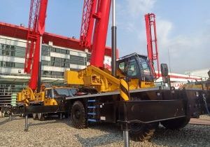 Crane & forklip (2)